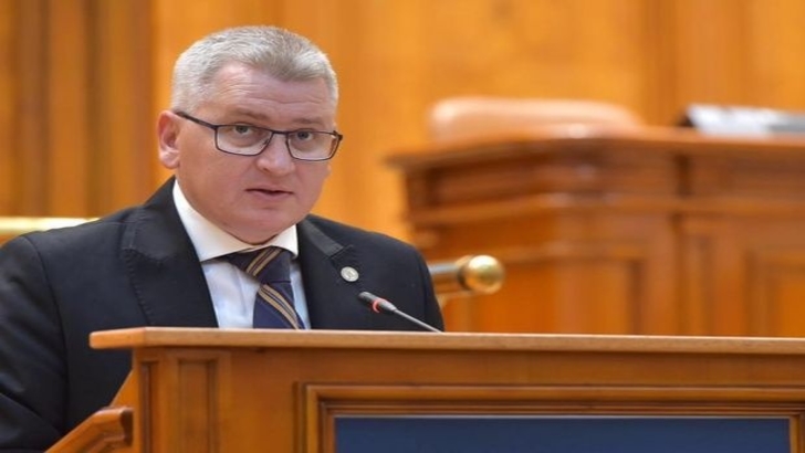 Florin Roman (PNL): ”Adevăratele tunuri se dau în Parlament de către PSD”